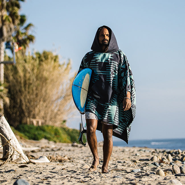 Aqua Blue Poncho Towel | 3-in-1 Hooded Poncho | Nomadix