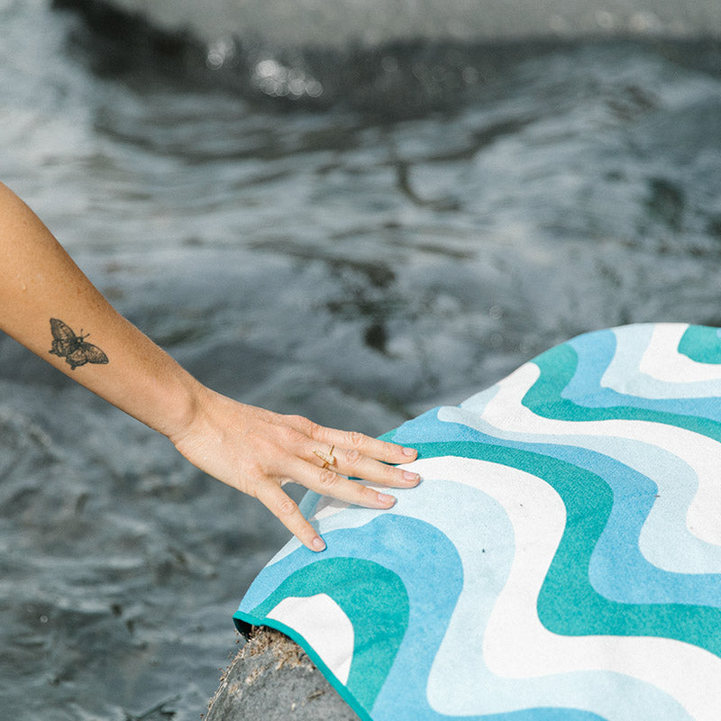 Blue wave bath towels hotsell