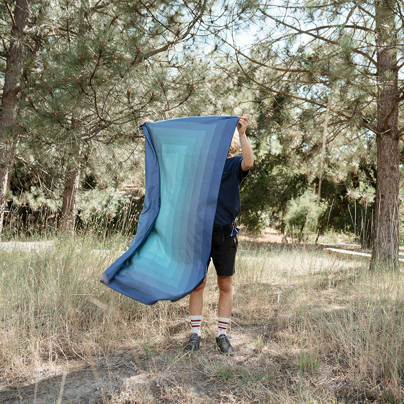 Ultralight Towel: Zone Teal